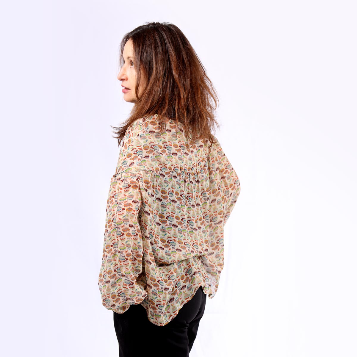 La blouse Lola par NATI, créatrice à Annecy - Disponible en 3 coloris !
