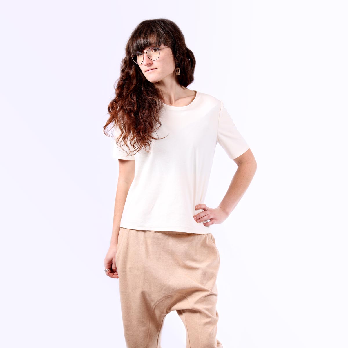 Le t-shirt Luna, la tenue cocooning conçue dans un tissu écologique par NATI, créatrice à Annecy