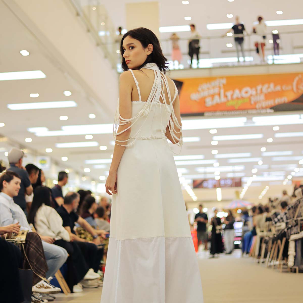La robe Anastasia par NATI, créatrice à Annecy